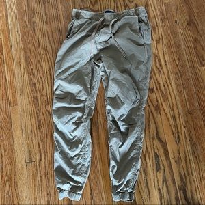 American eagle mens cargo joggers